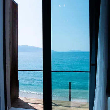 Dukes Albania Radhimë