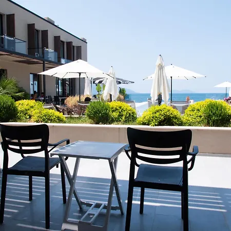 Dukes Albania Hotel Radhimë