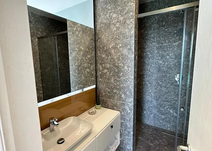 Hotel Dukes Albania Radhimë