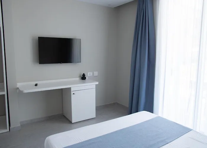 Dukes Albania Hotel Radhimë