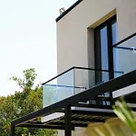 Dukes Albania Hotel
