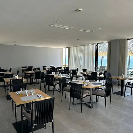 Dukes Albania Radhime