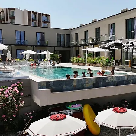 Dukes Albania Hotel