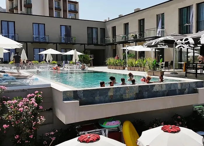 Dukes Albania Hotel