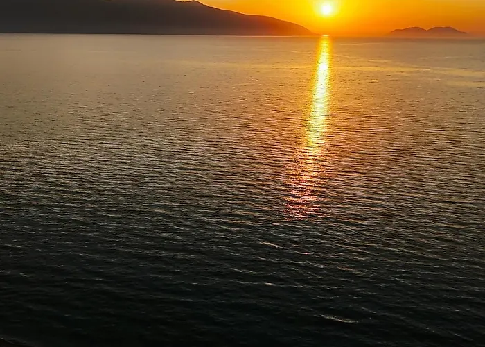 Dukes Albania Radhimë